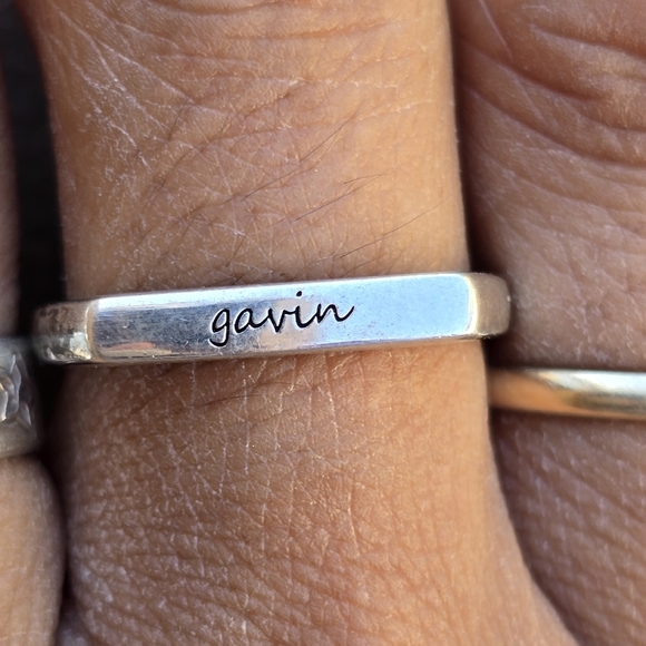 Sterling silver 925 "gavin" script personalized name ring - Picture 11 of 16